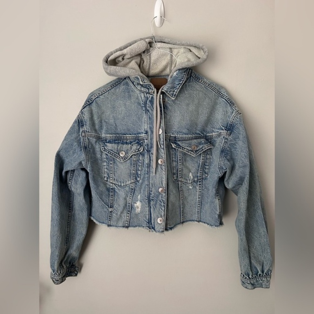 American Eagle Outfitters Brown and Blue Denim Jacket‎